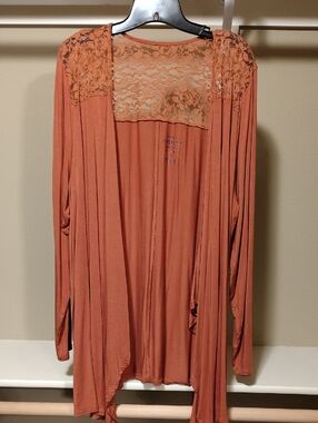 torrid Lace-Yoke Draped Robe Cardigan in Rust
